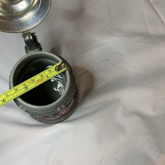 Vintage Made in Germany original king Beer Mug 12 oz guitar player Castle Lid - Picture 4 of 9